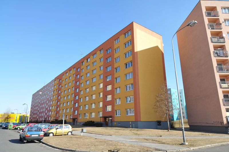 Revitalizace bytového domu Ostrava, F. Formana