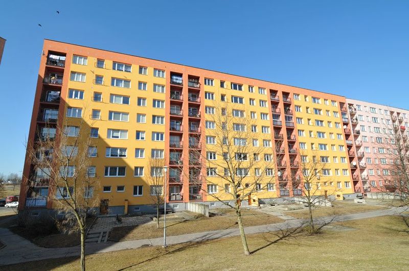 (3/3) Revitalizace bytového domu Ostrava, F. Formana