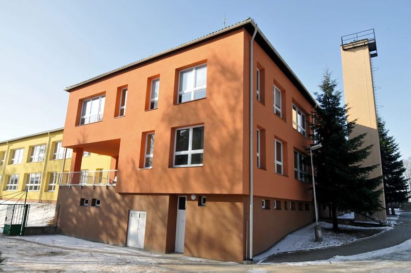 (1/9) Zlepšení energetických vlastností budovy ZŠ Ivančická, Moravský Krumlov